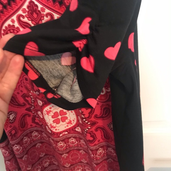 ❤️❤️ Ladies LuLaRoe Valentines Top ❤️❤️💘 Size Large. EUC! - Picture 5 of 6